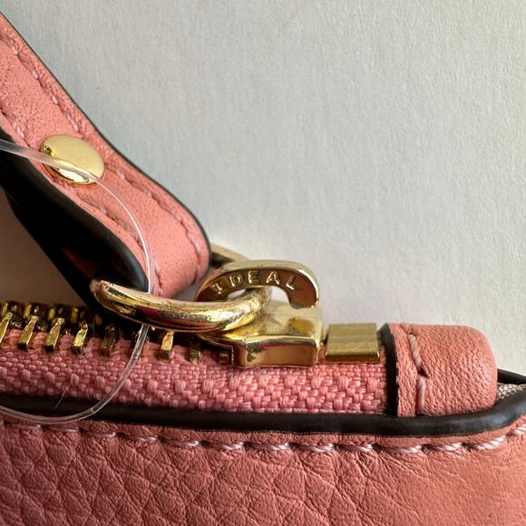 NWOT MICHAEL KORS Light Pink Leather Wristlet Clutch - Picture 6 of 10